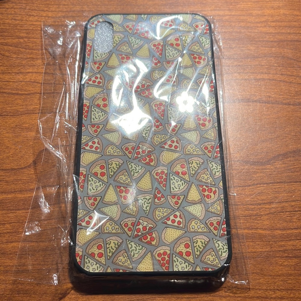 Brand new iPhone XS Max pizza case